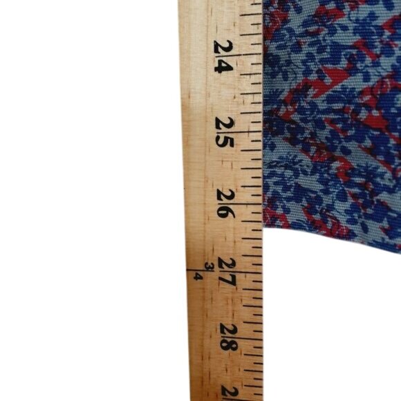 CAbi Multicolored Cropped Jeans Size 8 Blue & Pink‎ Floral Pattern Cotton Blend - Picture 4 of 6